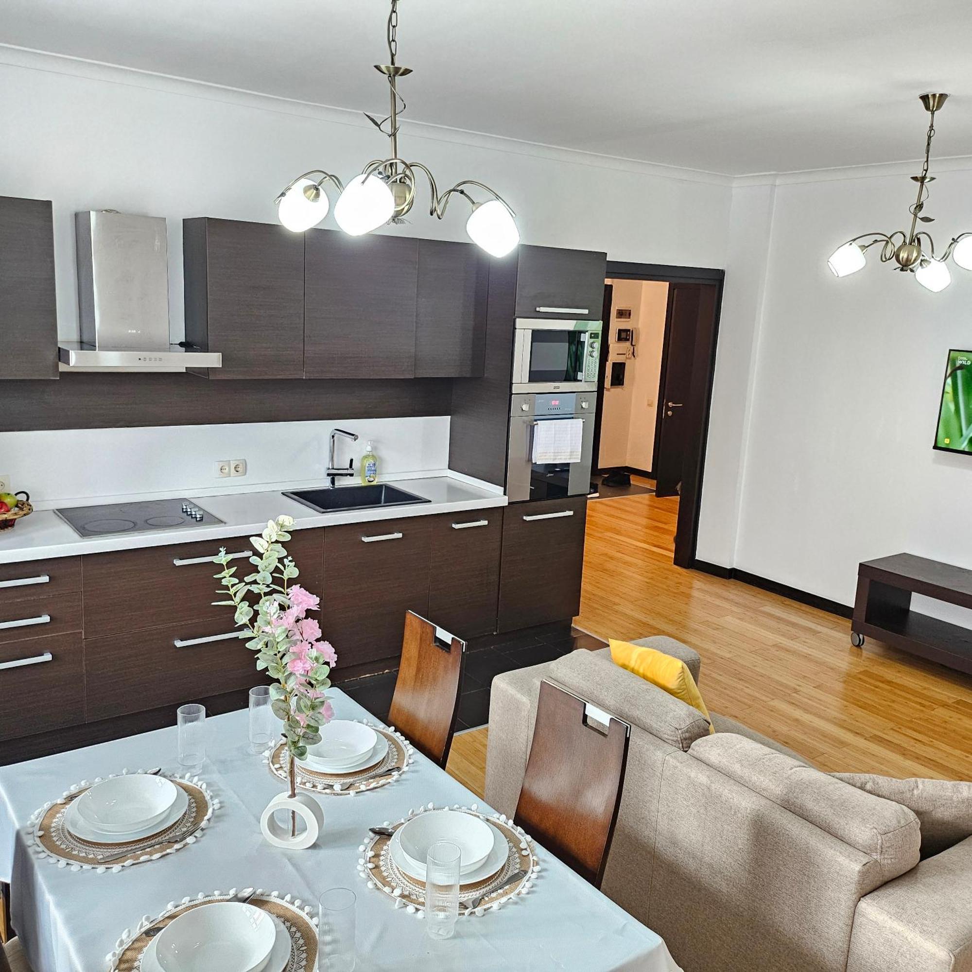 Hodjanova Apartment Almaty